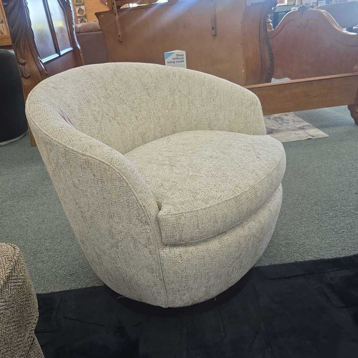 SWIVEL CHAIR BAH