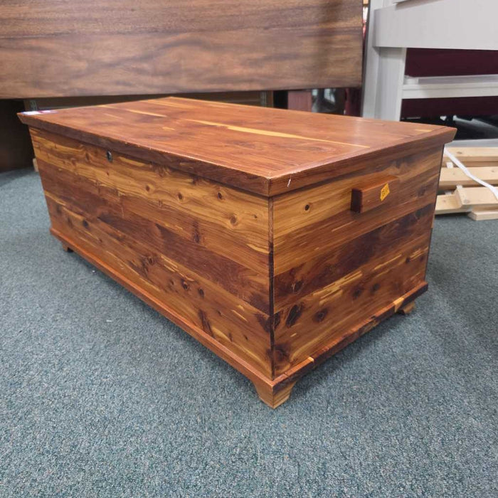 CEDAR CHEST MI