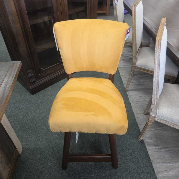 OMNIA RANGO ARMLESS STOOL CTT