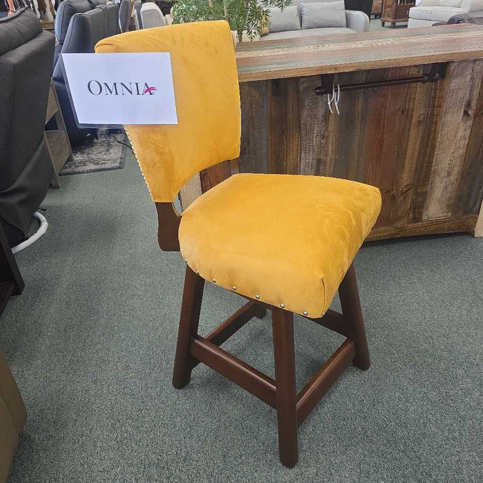OMNIA RANGO ARMLESS STOOL CTT