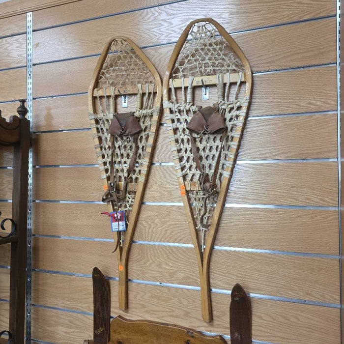 SNOWSHOE DECOR KL
