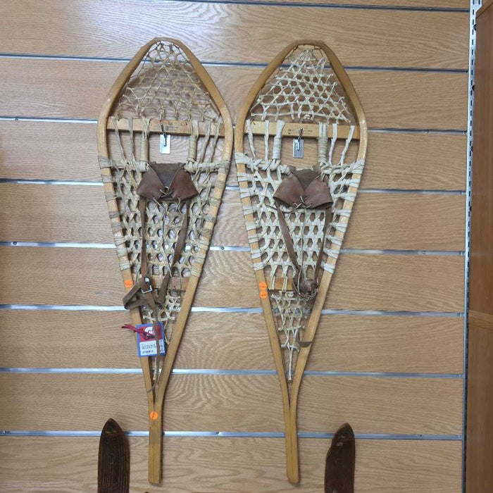 SNOWSHOE DECOR KL