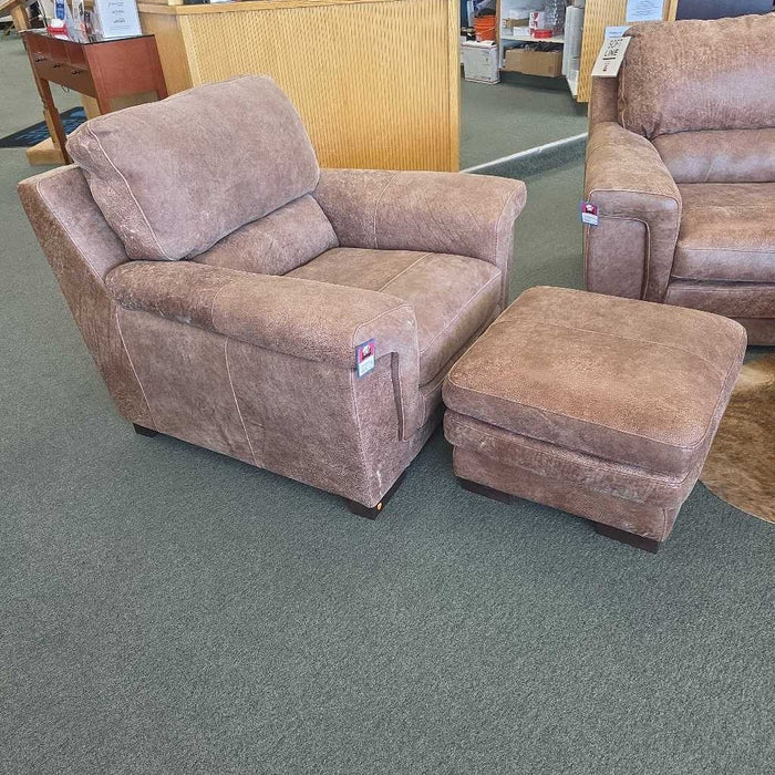 KNOX ITALIAN ALL LEATHER CHAIR WITH OTTOMAN ALK