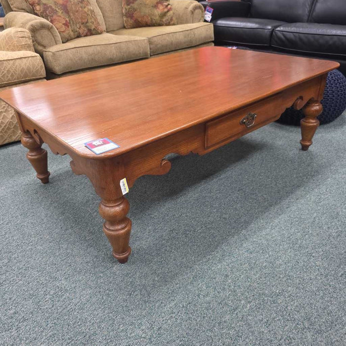 THOMASVILLE COFFEE TABLE BCA