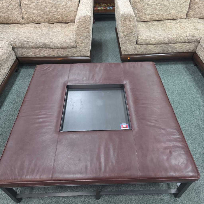 COFFEE TABLE BTK