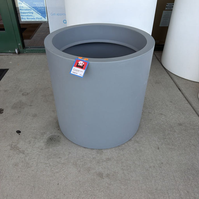 GRAY PLANTER AT