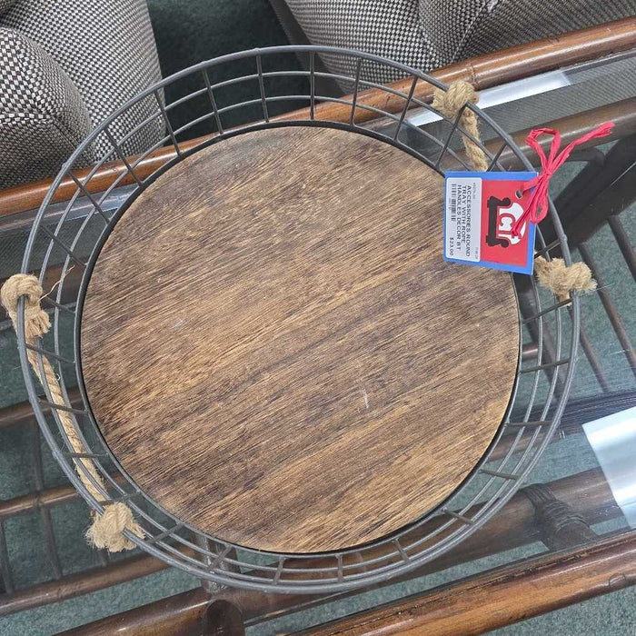 ROUND TRAY WITH ROPE HANDLES DECOR