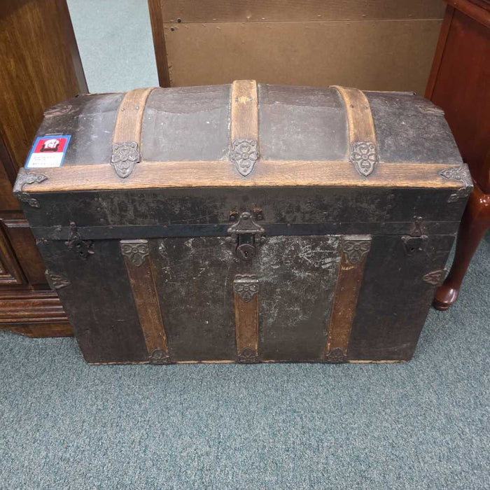 RUSTIC TRUNK TB