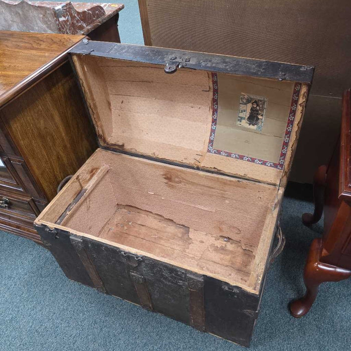 RUSTIC TRUNK TB