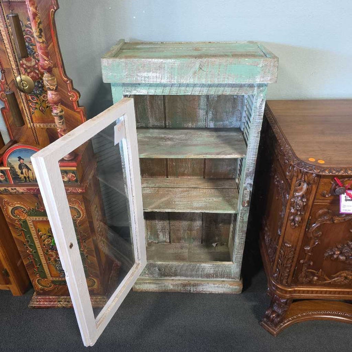 RUSTIC ACCENT CABINET KL