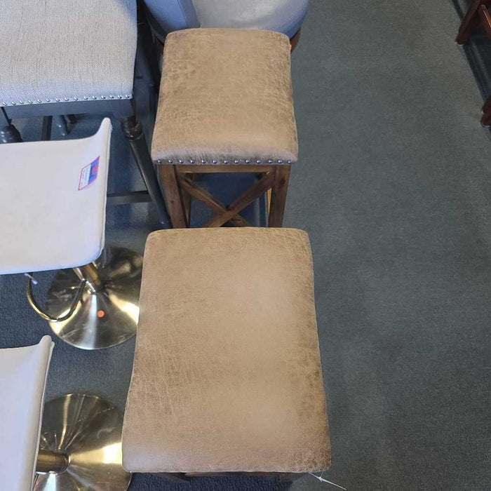 SET OF 2 STOOLS SK