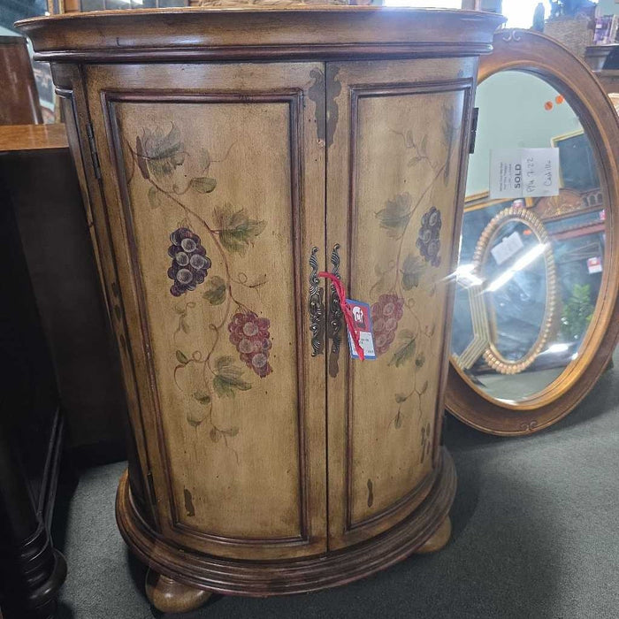WINE CABINET MI