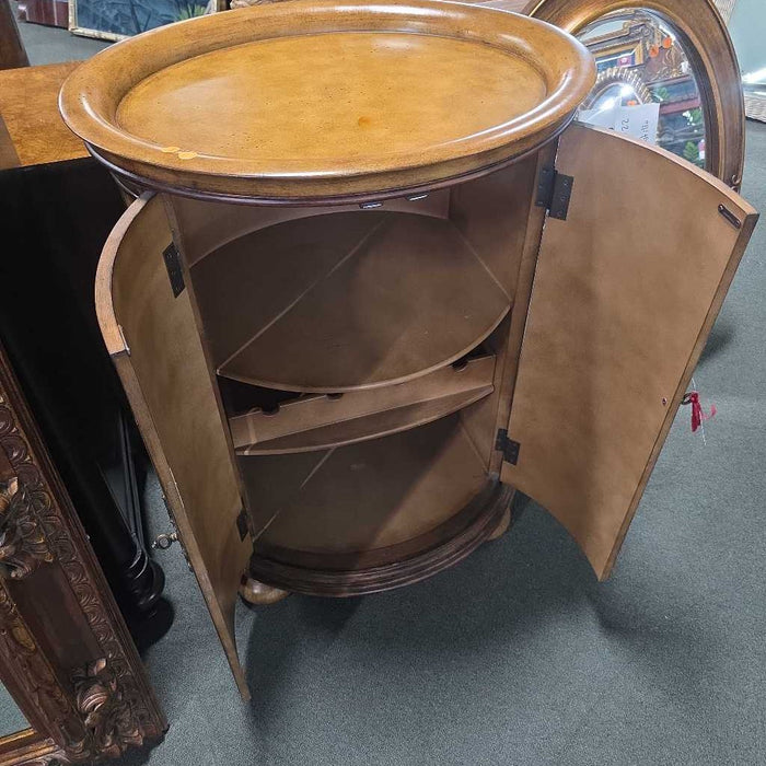WINE CABINET MI