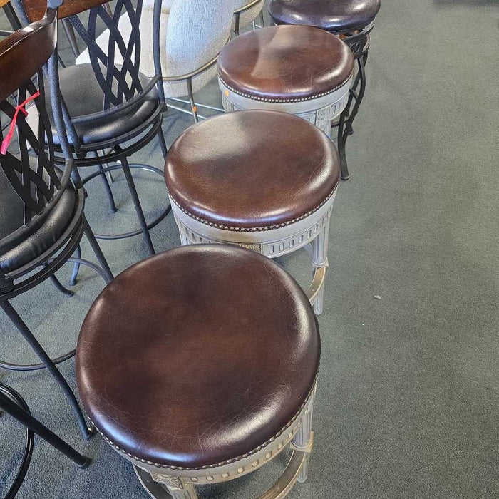SET OF 3 STOOLS BCA