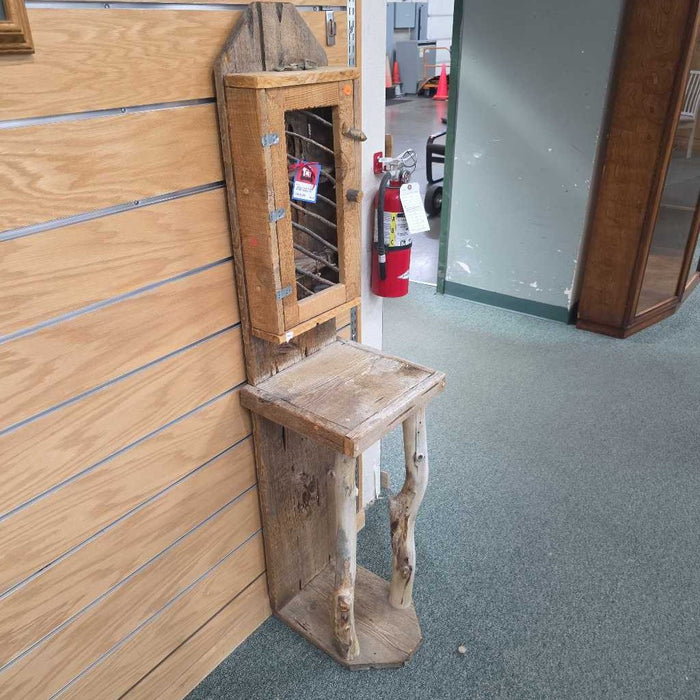 RUSTIC ENTRY TABLE AT