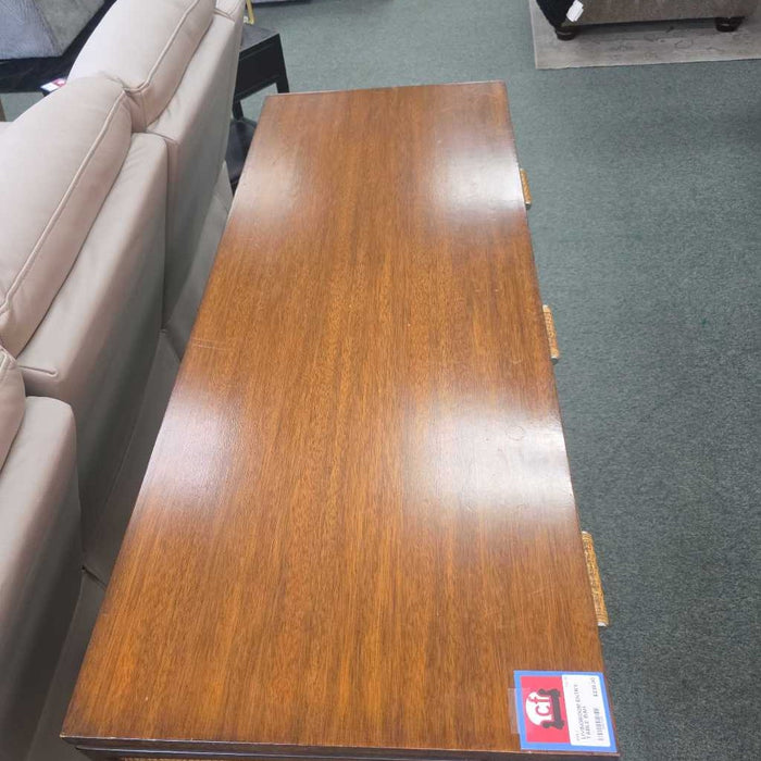 ENTRY TABLE BAH