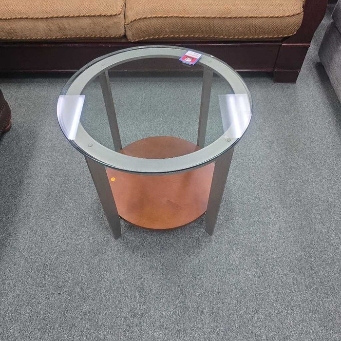 ACCENT TABLE KL