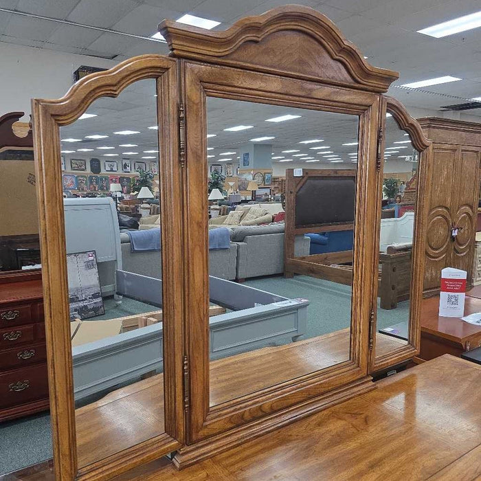 DRESSER WITH MIRROR BSL