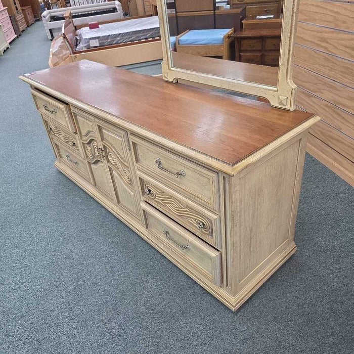 DRESSER WITH MIRROR BAH
