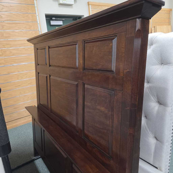 QUEEN BED LSH