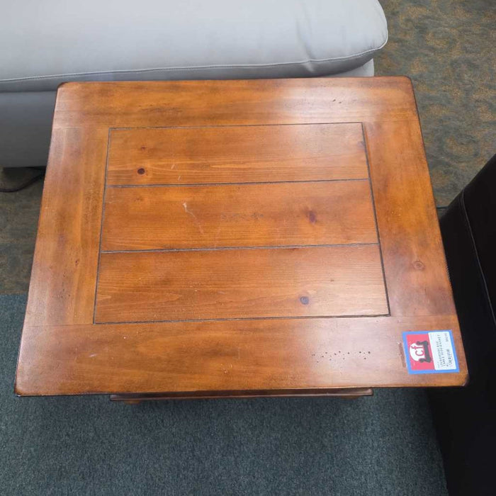 END TABLE WITH BASKET KL