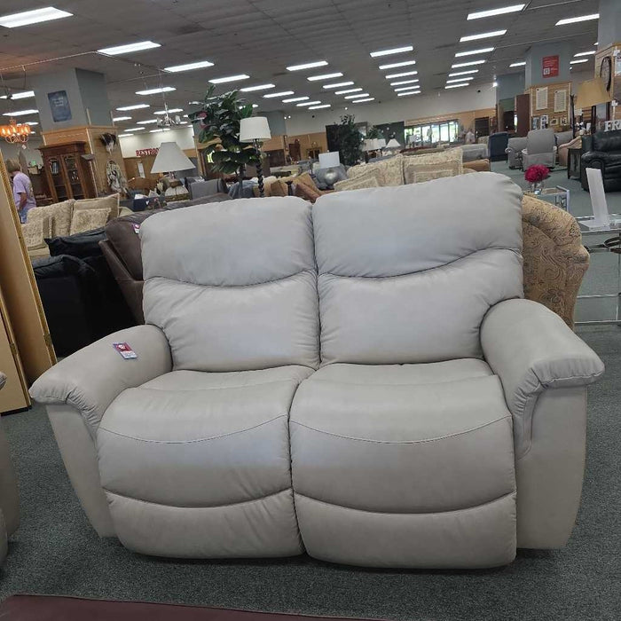 LAZBOY LEATHER LOVE POWER RECLINER