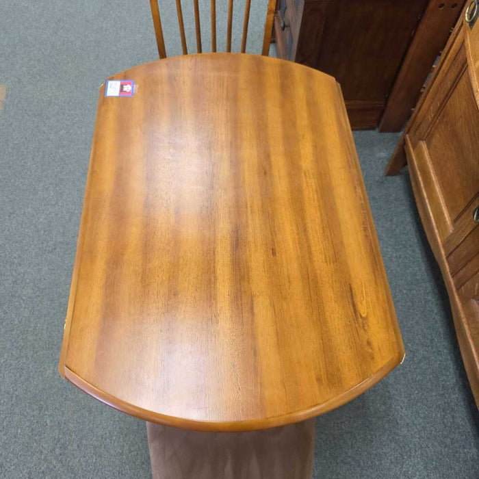 DROP LEAF TABLE WITH 2 CHAIRS