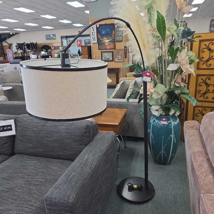 ARC FLOOR LAMP