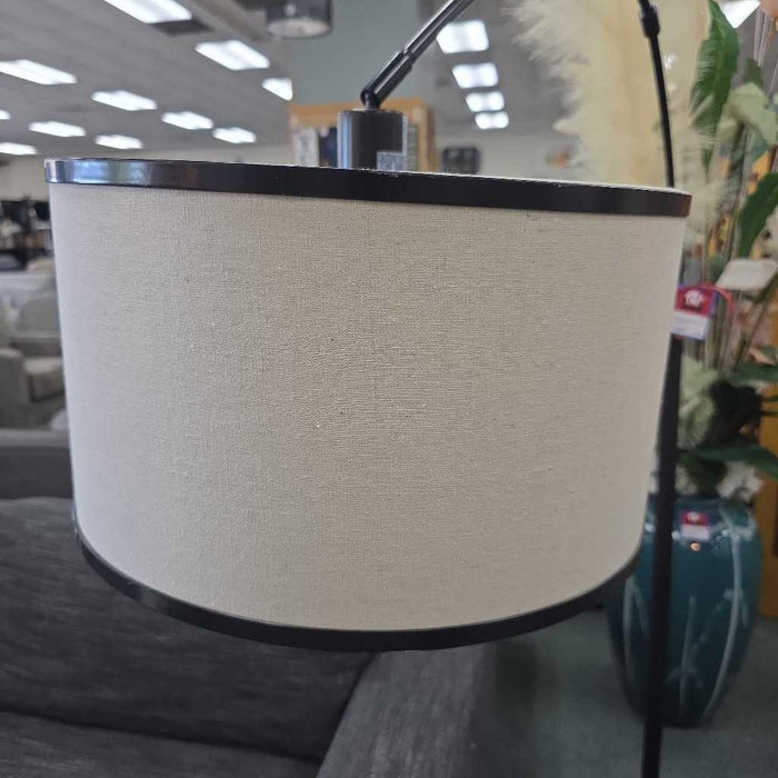 ARC FLOOR LAMP