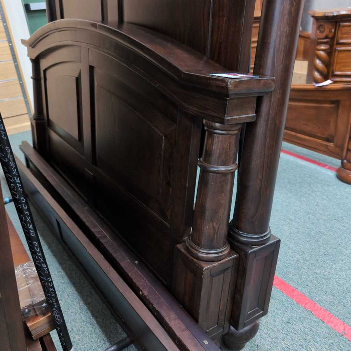 QUEEN BED LSH