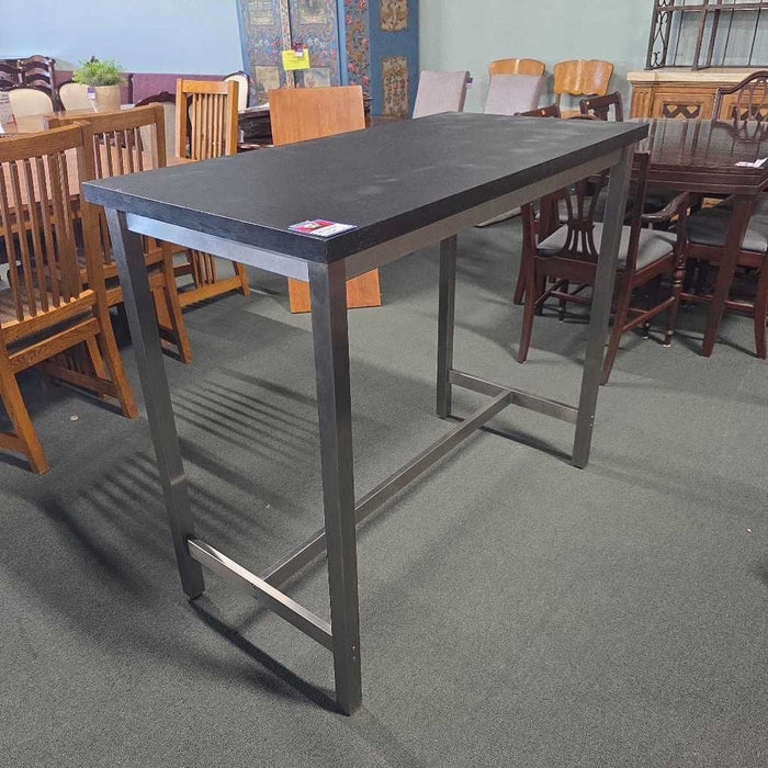 PUB TABLE MI