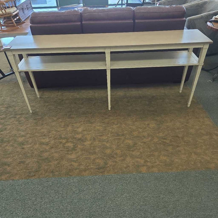 BASSETT BELLA CONSOLE TABLE ALK