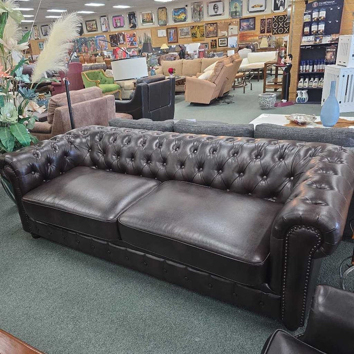 CHESTERFIELD SOFA KLH