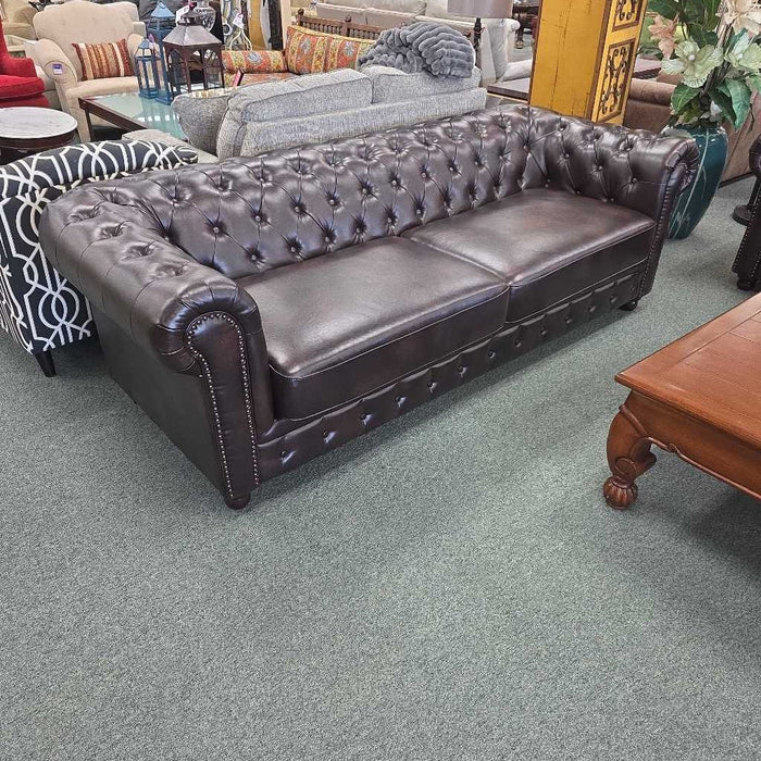 CHESTERFIELD SOFA KLH