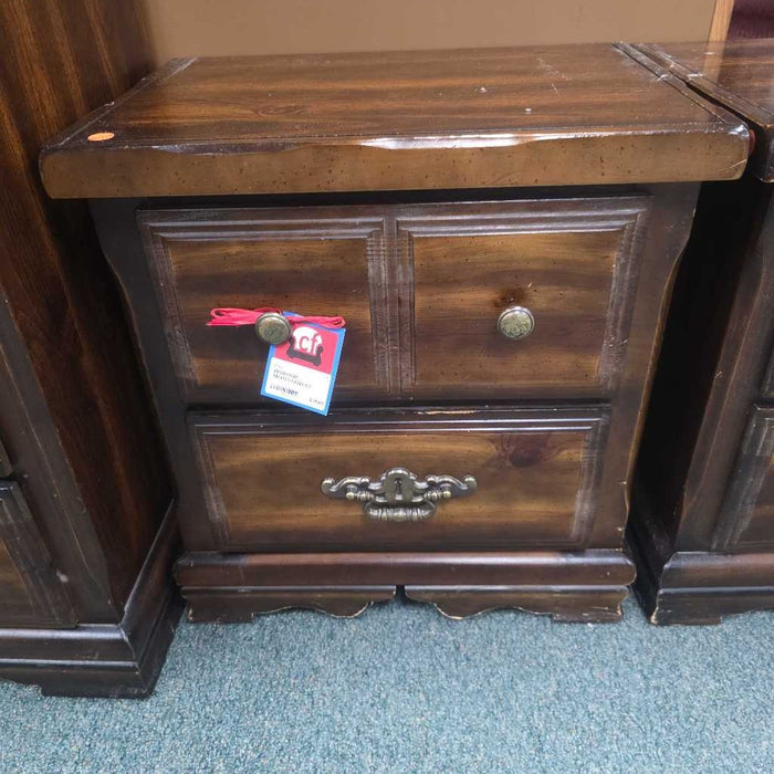NIGHTSTAND