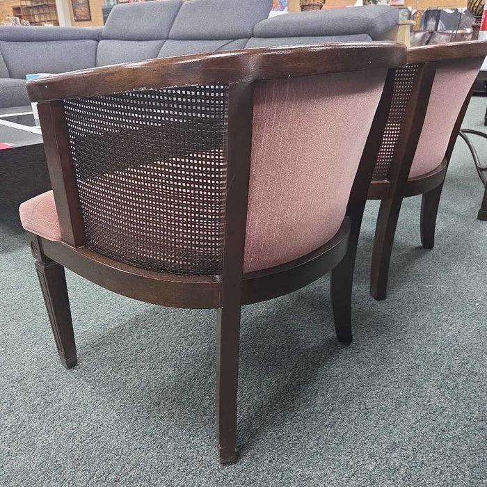 PINK ACCENT CHAIR