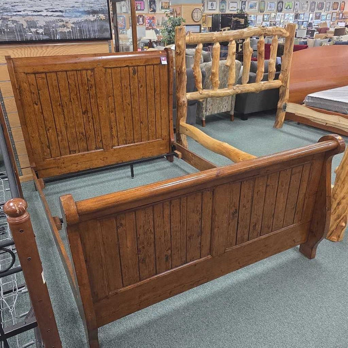 QUEEN SLEIGH BED
