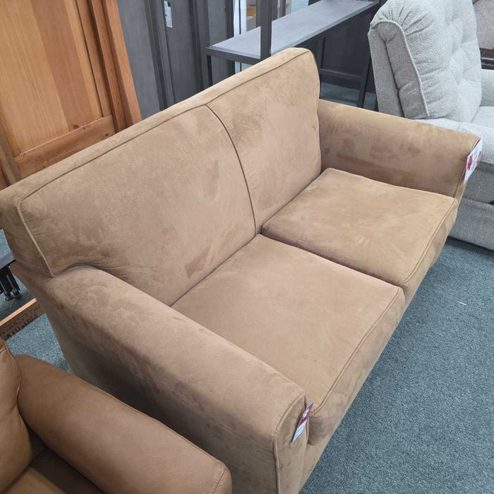 LOVESEAT SLEEPER