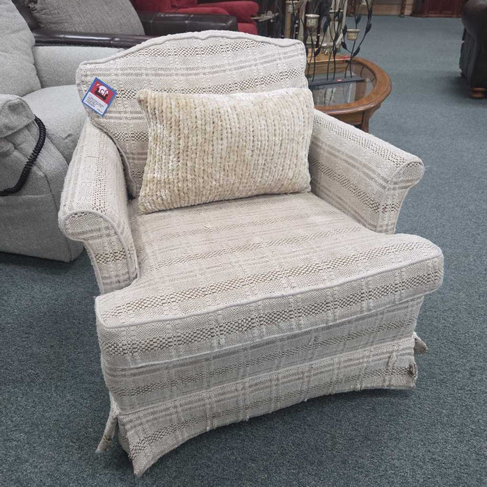 DREXEL HERITAGE ACCENT CHAIR