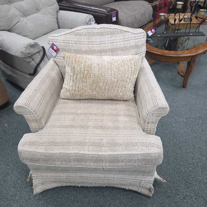 DREXEL HERITAGE ACCENT CHAIR