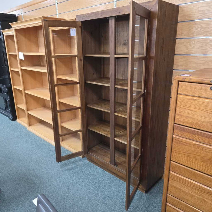 BOOKSHELF