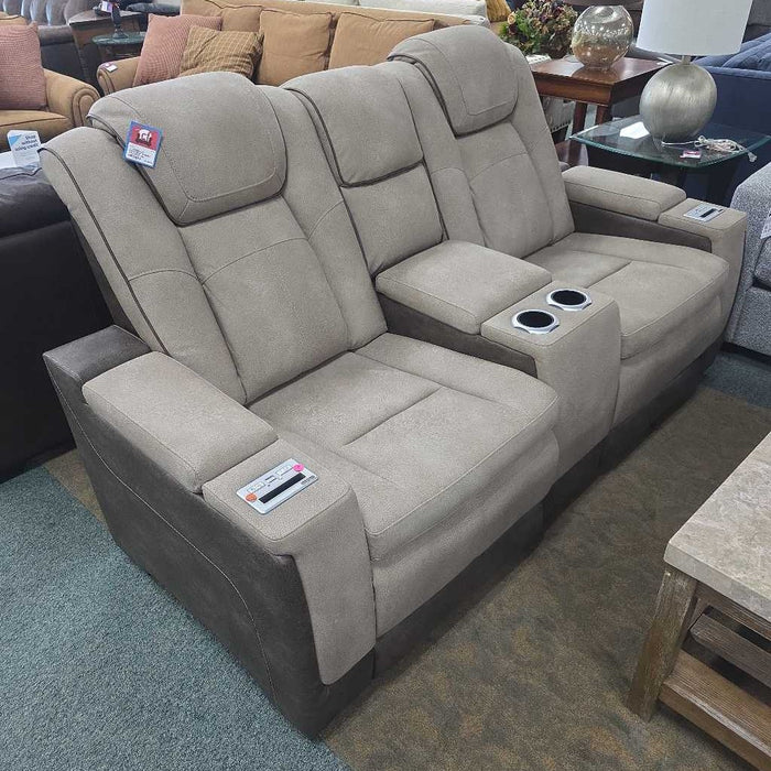 LOVESEAT POWER RECLINER
