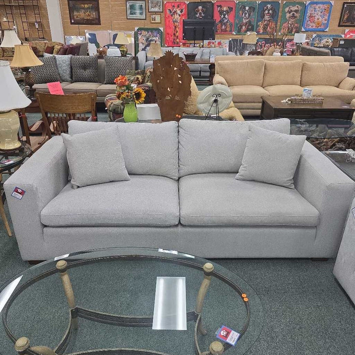 THOMASVILLE SOFA