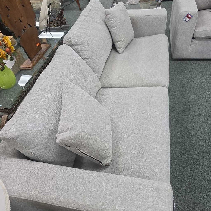 THOMASVILLE SOFA