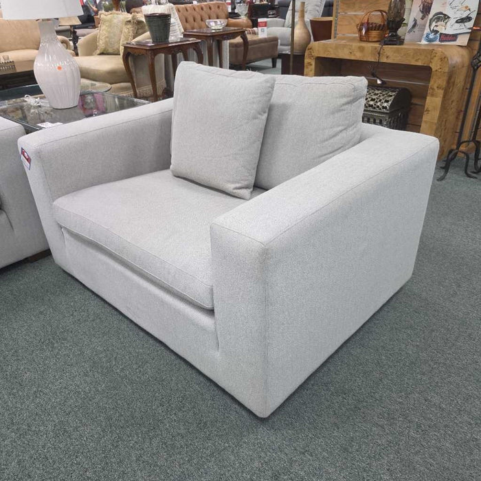 THOMASVILLE ACCENT CHAIR