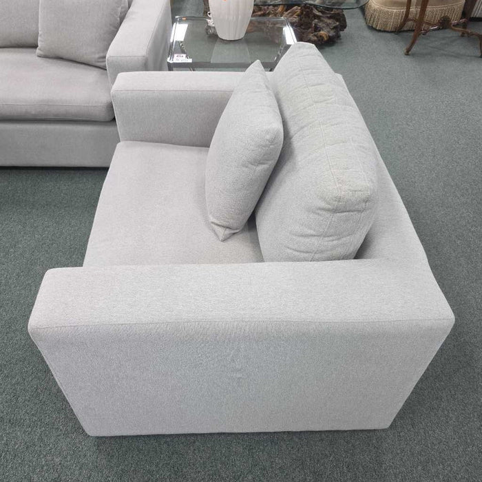 THOMASVILLE ACCENT CHAIR