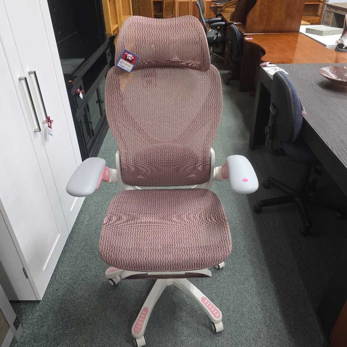DESK CHAIR