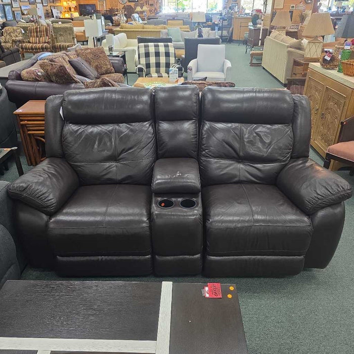 LOVESEAT ROCKER RECLINER