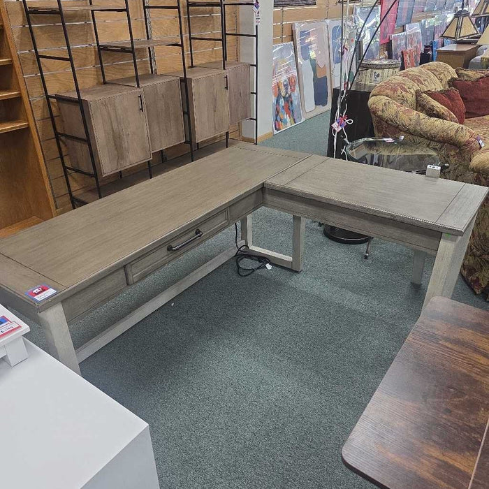L SHAPED DESK