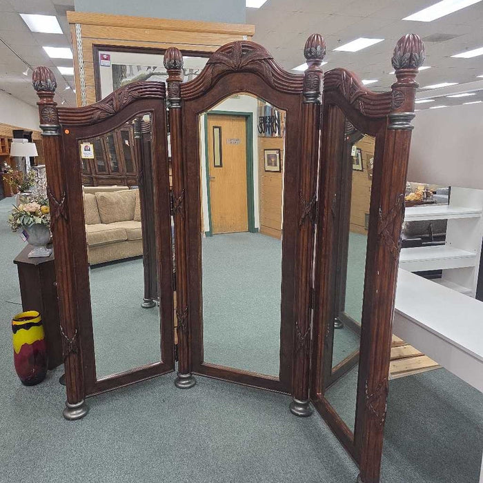 3 PANEL FLOOR MIRROR